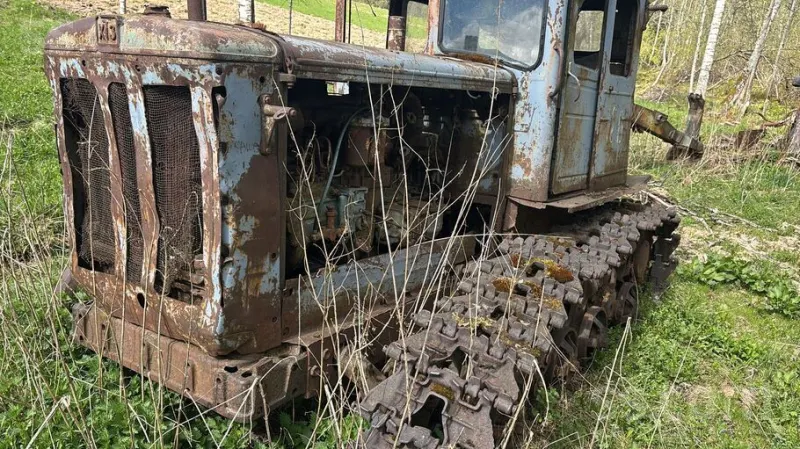 Pārdodu traktoru OTOKAR, traktori, kāpurķēžu sludinājums Limbažu novadā 1