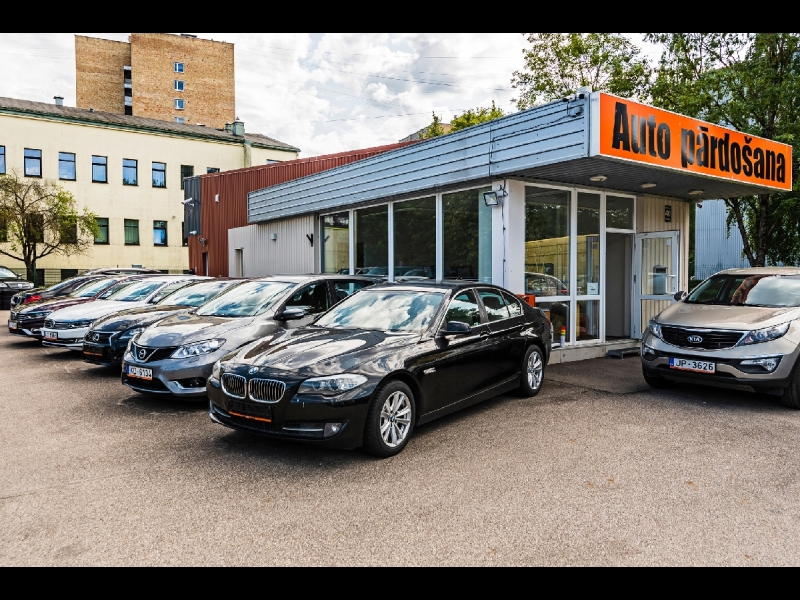 ООО «Auto pārdevējs» — продажа ретро-автомобилей
